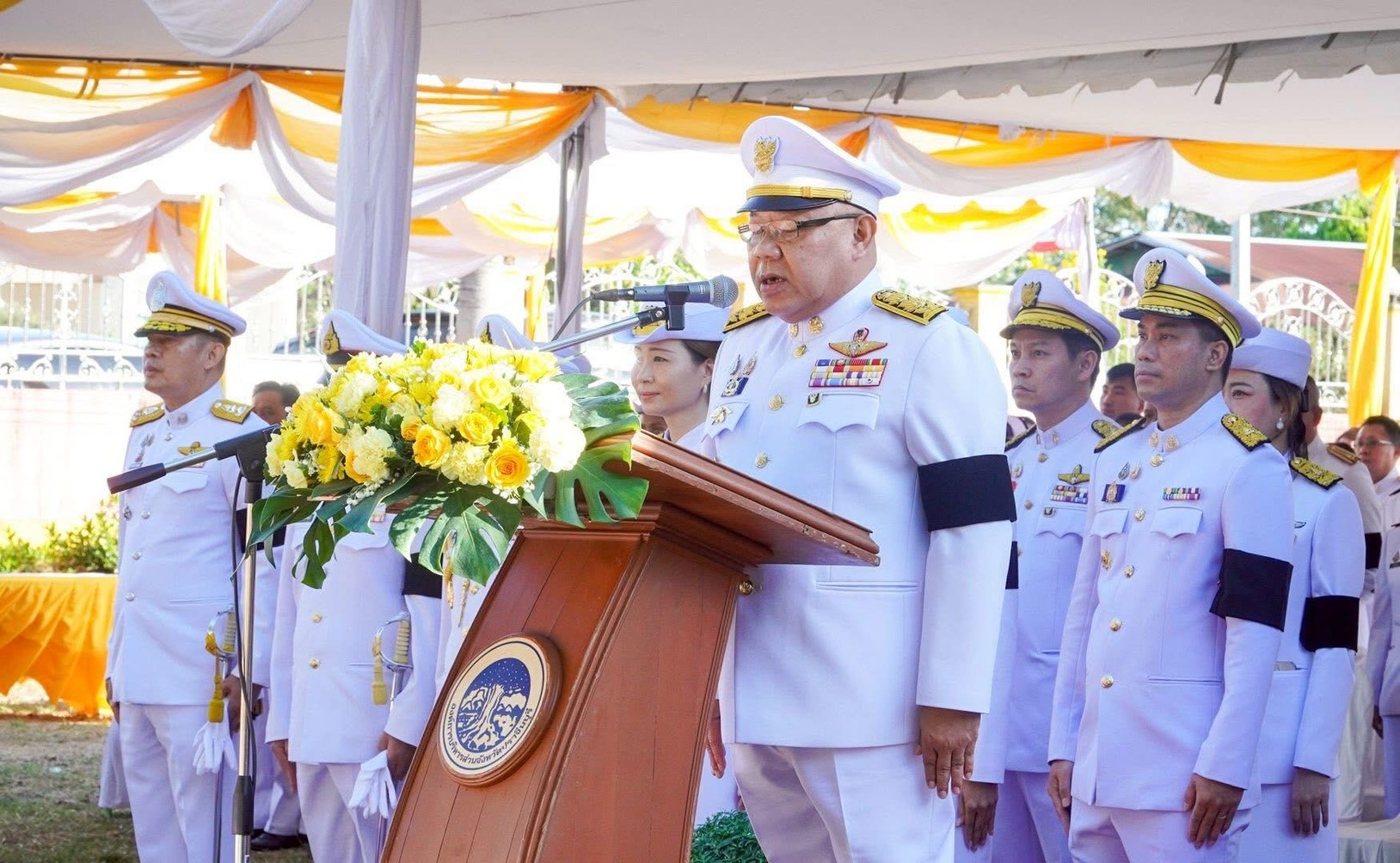 title - วันศุกร์ที่ 26 ธันวาคม 2568 เวลา 08.00 น  นายวิทูล ประดิษฐบุญ ปฏิรูปที่ดินจังหวัดปราจีนบุรี  พร้อมกับเจ้าหน้าที่ ส.ป.ก. เข้าร่วมพิธีถวายราชสักการะและวางพานพุ่มดอกไม้สด  เนื่องในวันสมเด็จพระเจ้าตากสินมหาราช